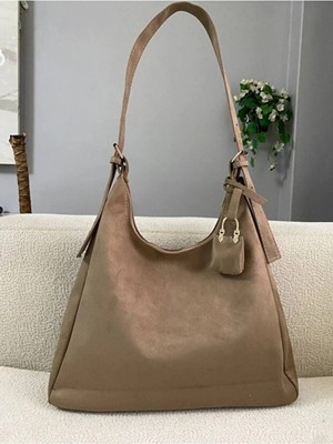 Rivina Mira Süet Charm Detaylı El ve Omuz Kadın Çantası