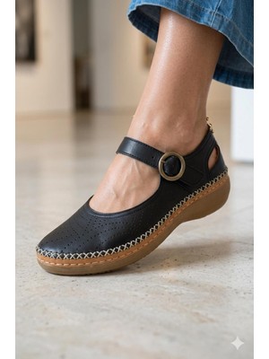 Shoemix Kadın Hakiki Deri Siyah Lazer Kesim Comfort Ayakkabı