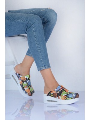 Arel Medikal Ortopedik Doktor ve Hemşire Terliği Kadın Sabo Terlik Mikrop Desenli – Kaymaz Tabanlı Konforlu Sağlık Personeli Terliği