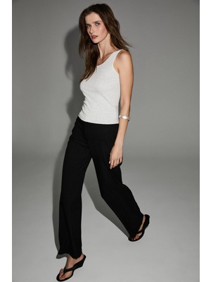 Grimelange Desır Kadın Beli Lastikli  Geniş Paçalı Regular Fit Dokuma Siyah Pantolon