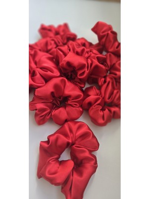 20’li Kırmızı Saten Toka Seti – Kına Gecesi & Hediyelik, Tüm Yaşlara Uygun, Şık Organizasyon Tokası