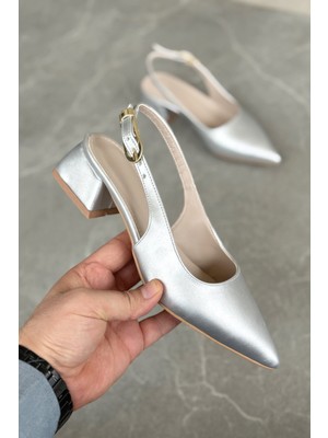 Moda Adam Kadın Mely Tokalı Kısa Topuklu Ayakkabı - Gümüş