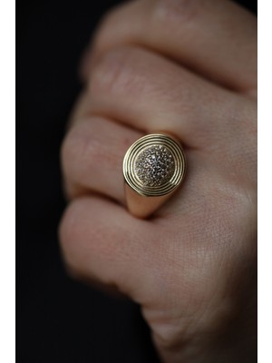 Yenigün Kuyumculuk 14 Ayar Altın Ortası Yuvarlak Taşlı Yüzük YZK27506