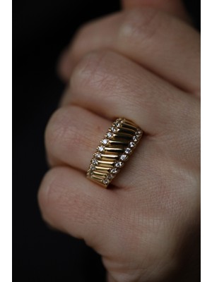 Yenigün Kuyumculuk 14 Ayar Altın Kenarları Tek Taşlı Şerit Yüzük YZK27072