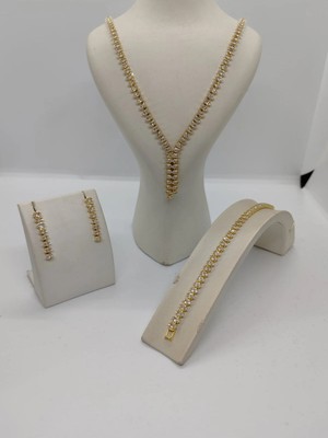 Cadde Dükkanı Zirkon Taşlı Kolye Küpe Bileklik Takı Seti Gold