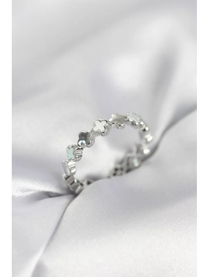 DS LLC Ietaks™ Gümüş Renk Sedefli Yonca Model Kadın Yüzük