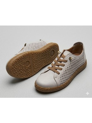 Kindep (Iniesta) Hakiki Deri Termo Kaymaz Taban Günlük Kadın Ayakkabı Açık Gri