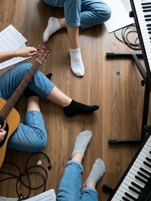 Heren Desensiz 4'lü Dikişsiz Kadın Patik