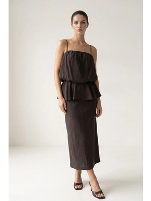 Setre Acı-Kahve Büzgü Detaylı Ince Askılı Belden Oturtmalı Midi Boy Elbise