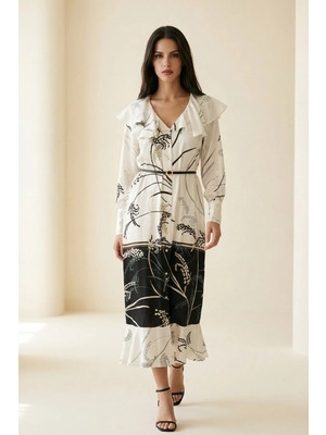 Setre Siyah-Ekru Yaka Detaylı Kemerli Desenli Elbise