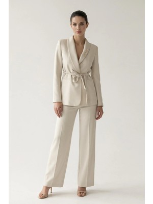 Setre Taş Belden Bağlama Detaylı Ceket Pantolonlu Takım
