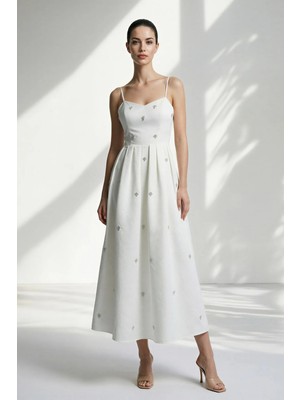 Setre Krem Tafta Kumaş Ince Askılı Taş Detaylı Rahat Kesim Elbise