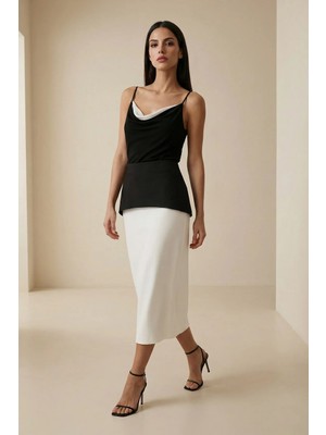 Setre Ekru-Siyah Tam Kalıp Tül Detaylı Midi Boy Etek