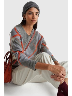 United Colors Of Benetton Mix Kadın / Kız Kdn_yün Karışımlı Baklava Desenli Ribana Detaylı V Yaka Kazak Model Kodu: 1444E204E904