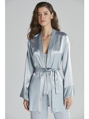 Pierre Cardin Kadın Mint Renk Kadife Saten 3'lü Pijama Takım Şık Desenli ve Rahat Özellikler