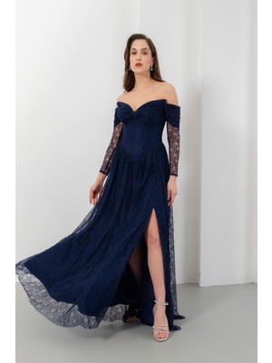 Lafaba Kadın Lacivert Kayık Yaka Dantel Detay Uzun Abiye Elbise
