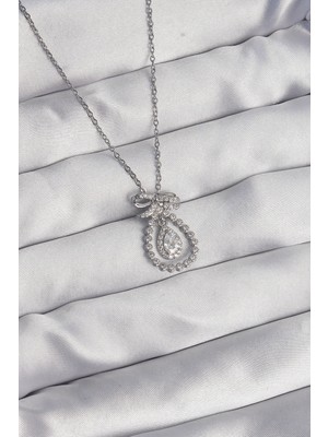 DS LLC Ietaks™ 316L Çelik Gümüş Renk Fiyonk Detaylı Zirkon Taşlı Damla Model Kolye