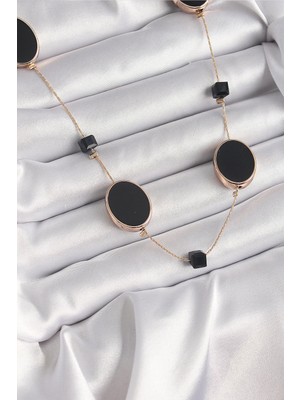 DS LLC Ietaks™ Pirinç Gold Renk Siyah Renk Oval Siyah Küp Detay Kadın Kolye