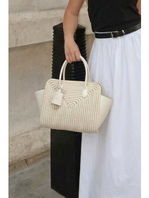 Marjin Kadın El Örgüsü Charmlı Fermuar Kapama Clutch & Portföy El Çantası Refone Ekru Hasır