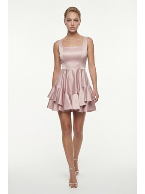 Lafaba Kadın Pudra Kare Yaka Fırfırlı Mini Saten Mezuniyet Abiye Elbise