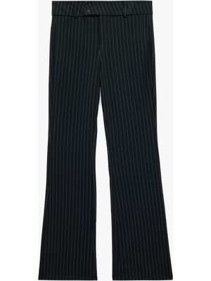 Koton Viskon Karışımlı Slim Fit Düğmeli Ispanyol Paça Pantolon