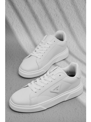 Tonny Black Erkek Beyaz Rahat Kalıp Termo Taban Bağcıklı Spor Ayakkabı