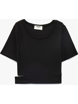 Koton Pencere Detaylı Kısa Kollu Bisiklet Yaka Crop Tişört
