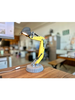 Devotech Iş Makinesi Kepçe LED Masa Lambası USB Dekoratif Gece Işığı Ayarlanabilir Masa Lambası Ofis Çalışma Aydınlatma