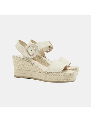 Desa Kadın Beyaz Kemik Tokalı Dolgu Topuklu Deri Sandalet
