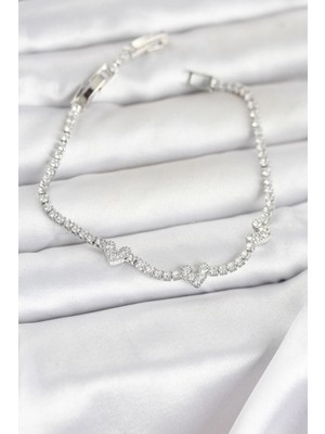 Bucuks Mey Ithalat® Pirinç Gümüş Renk Kalp Model Zirkon Taşlı Su Yolu Kadın Bileklik