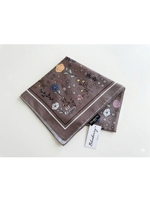 Çiçek Desenli Pamuk Eşarp