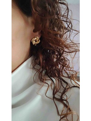 To Be Reborn Çelik Desenli Kare Küpe