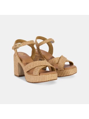 Desa Kadın Bej Ayarlanabilir Tokalı Hasır Topuklu Sandalet