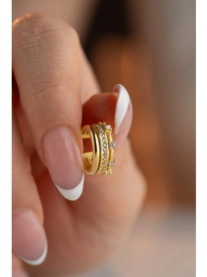 Nereze 925 Ayar Gümüş Gold Kaplama 3 Sıralı Zirkon Taşlı Kıkırdak Küpe