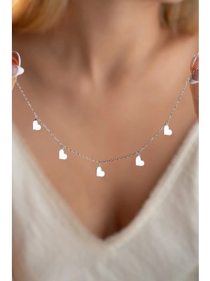 Nereze 925 Ayar Gümüş Rodyum Kaplama Sade Kalp Figürlü Şans Kolye