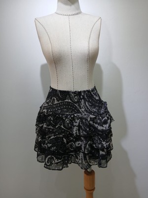 Gizelia Siyah Şal Desenli Kat Kat Fırfırlı Büzgülü Mini Etek