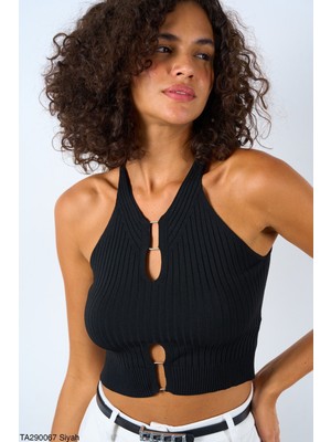 Cemo Kadın Halter Yaka Cut Out Triko Crop Atlet