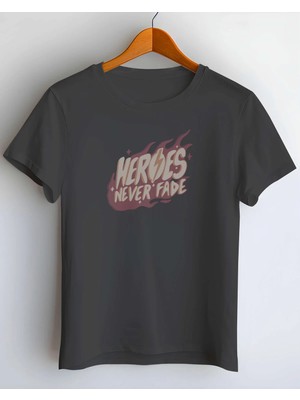 Buzagi Heroes Never Fade Dijital Baskı Regular Kalıp Unisex Siyah T-Shirt