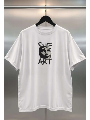 Buzagi She Art Dijital Baskı Oversize Beyaz Unisex Tişört