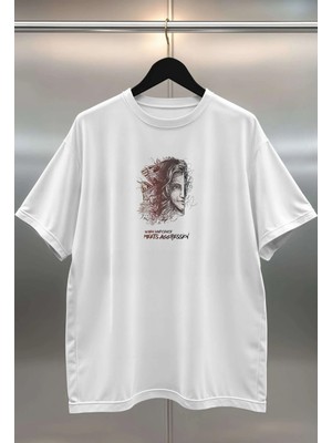 Buzagi Masumiyet ve Agresyon Oversize Dijital Baskılı Beyaz Tişört