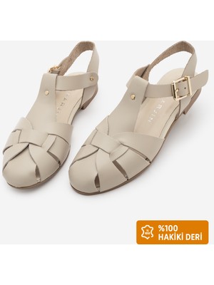 Marjin Kadın Hakiki Deri Bilekten Bantlı Tokalı Önü Kapalı Günlük Sandalet Yenzar Ekru