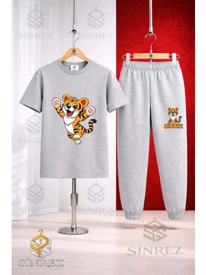 Çocuk Kaplan Eller Havada Baskılı Tişort Eşofman Takımı