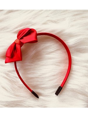 Yeşim Aksesuar Kırmızı Fiyonk Lohusa Tacı Kadınlar İçin Şık Tasarım ve Yumuşak Materyal