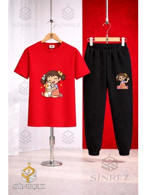 Çocuk Kız Kopekle Sarılan Baskılı Tişort Eşofman Takımı