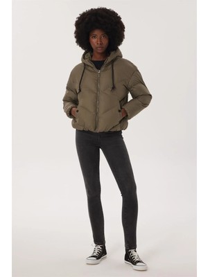 Lee Cooper Clara Kadın Mont Haki