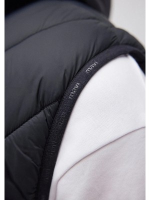 Mavi Kapüşonlu Siyah Şişme Yelek Erkek Normal Kalıp Dokuma Materyal ile Şık ve Rahat