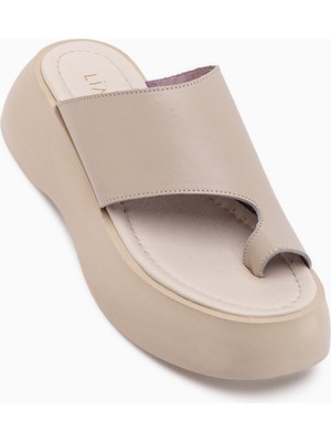 Limoya Carol Hakiki Deri Bej Parmak Arası Kadın Terlik