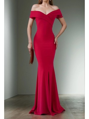 Stores36 Kadın Dalgıç Kumaş Kayık Yaka ve Dekolte Detaylı Elbise