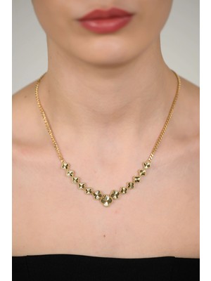 14 Ayar Altın Çiçek Motifli Kolye