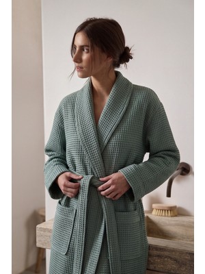 Green Black Afra Elite Serisi Kadın Pike Bornoz Yeşil, Oeko Tex Standard 100 Sertifikalı %100 Ege Pamuğu, Dokuma 250 GSM